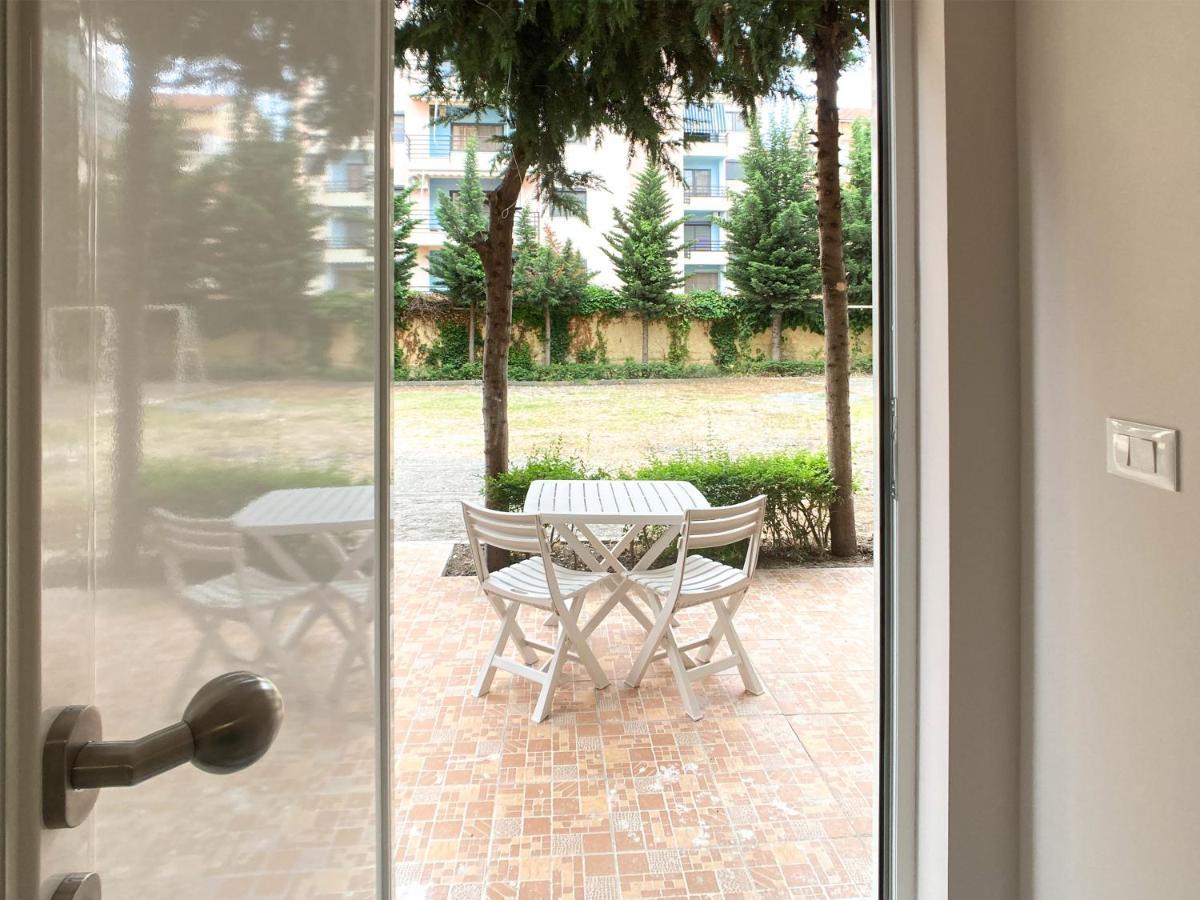 13 Eur For Monthly Stay - Home By The Sea - Hbs Golem  Zewnętrze zdjęcie
